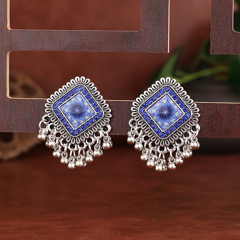 Ethnic Indian Fashion - Vintage Silver สีสแควร์ Drop ต่างหูสำหรับผู้หญิง Boho