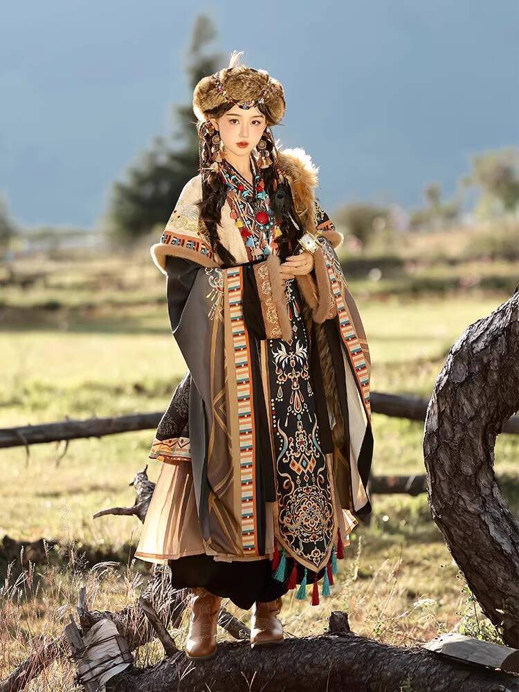 ชุดถ่ายภาพท่องเที่ยว ชุดทิเบต  - Ethnic Style บทวิจารณ์และราคา