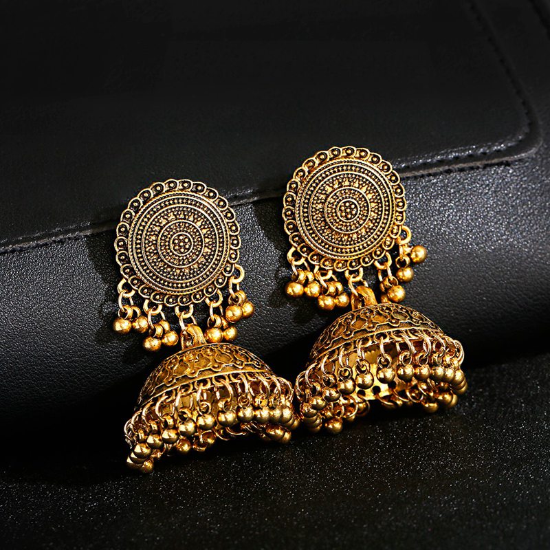 ชาติพันธุ์ผู้หญิงสีเงินสีBells - Ethnic Indian Fashion บทวิจารณ์และราคา