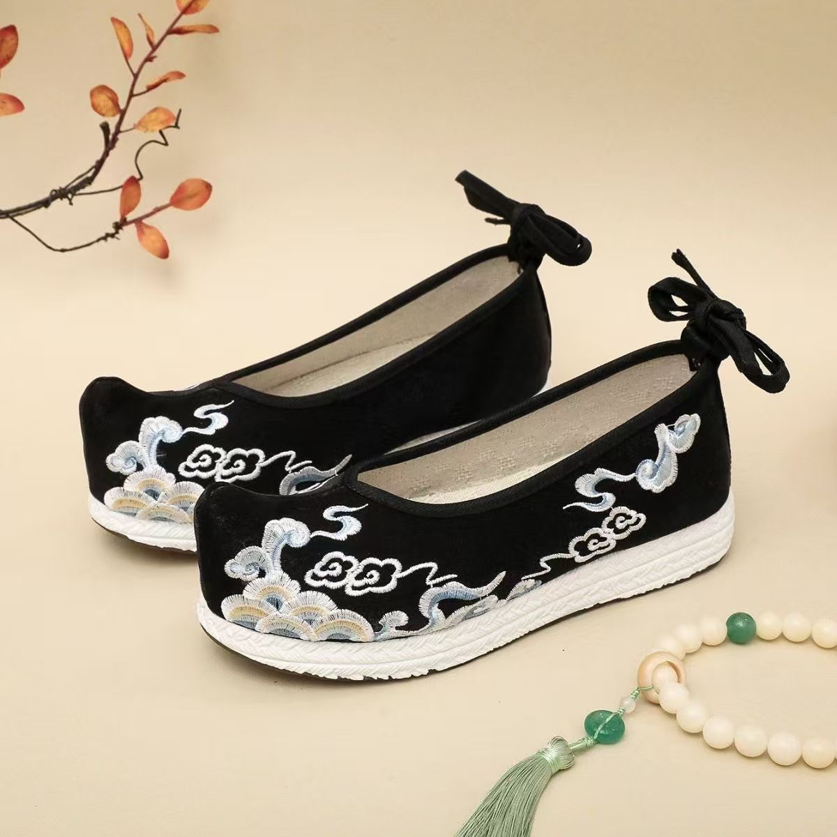 รองเท้าผู้หญิงไซส์ใหญ่ ปักลายฮ - Ethnic Style บทวิจารณ์และราคา