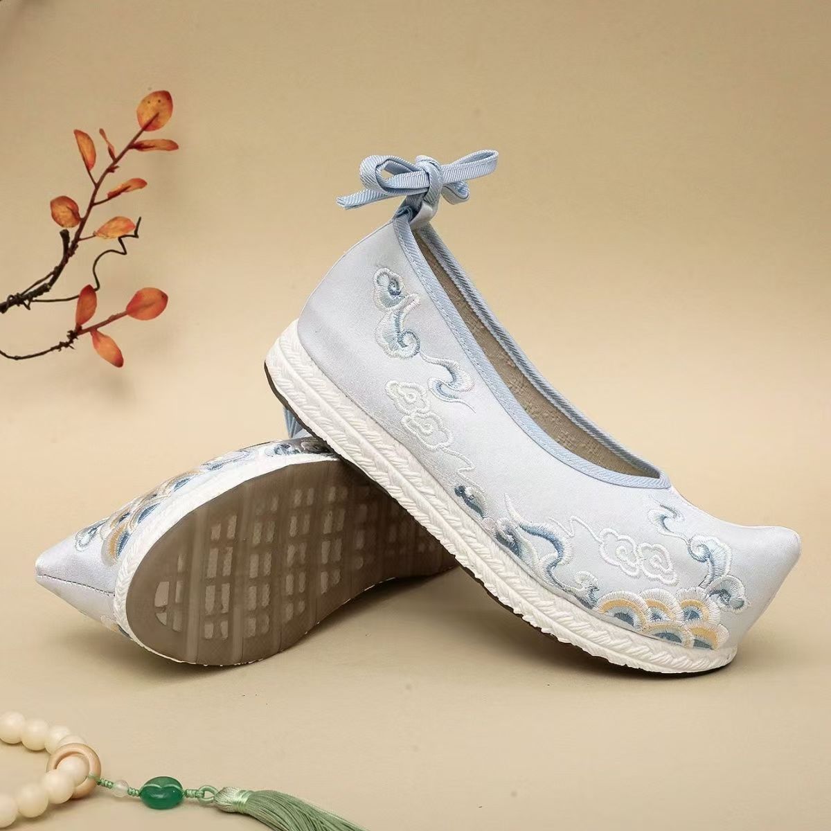 รองเท้าผู้หญิงไซส์ใหญ่ ปักลายฮ - Ethnic Style บทวิจารณ์และราคา